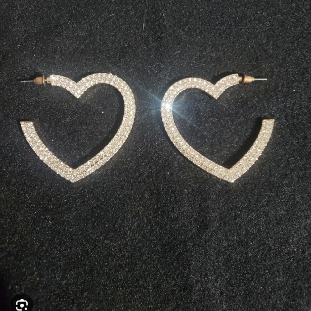 Sparkling Goldtone  Rhinestone Pave Heart Hoop Earrings